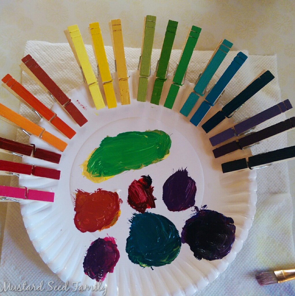 Montessori Learning Activities for Toddlers: Color Wheel and Threading 